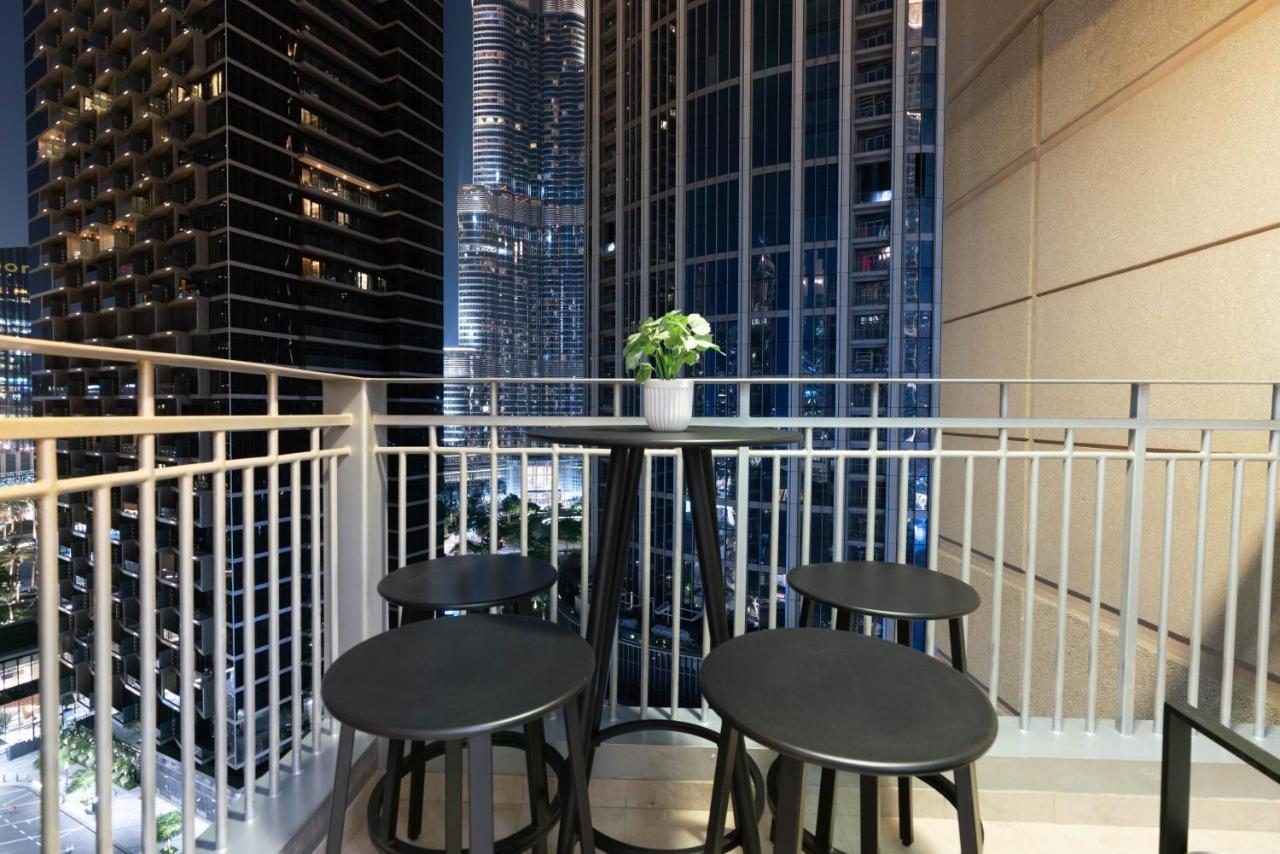 Burj Khalifa Views / 5 Min Walk From Mall / Opera / Upgraded / Designer Choice / 8 People / The Location Дубай