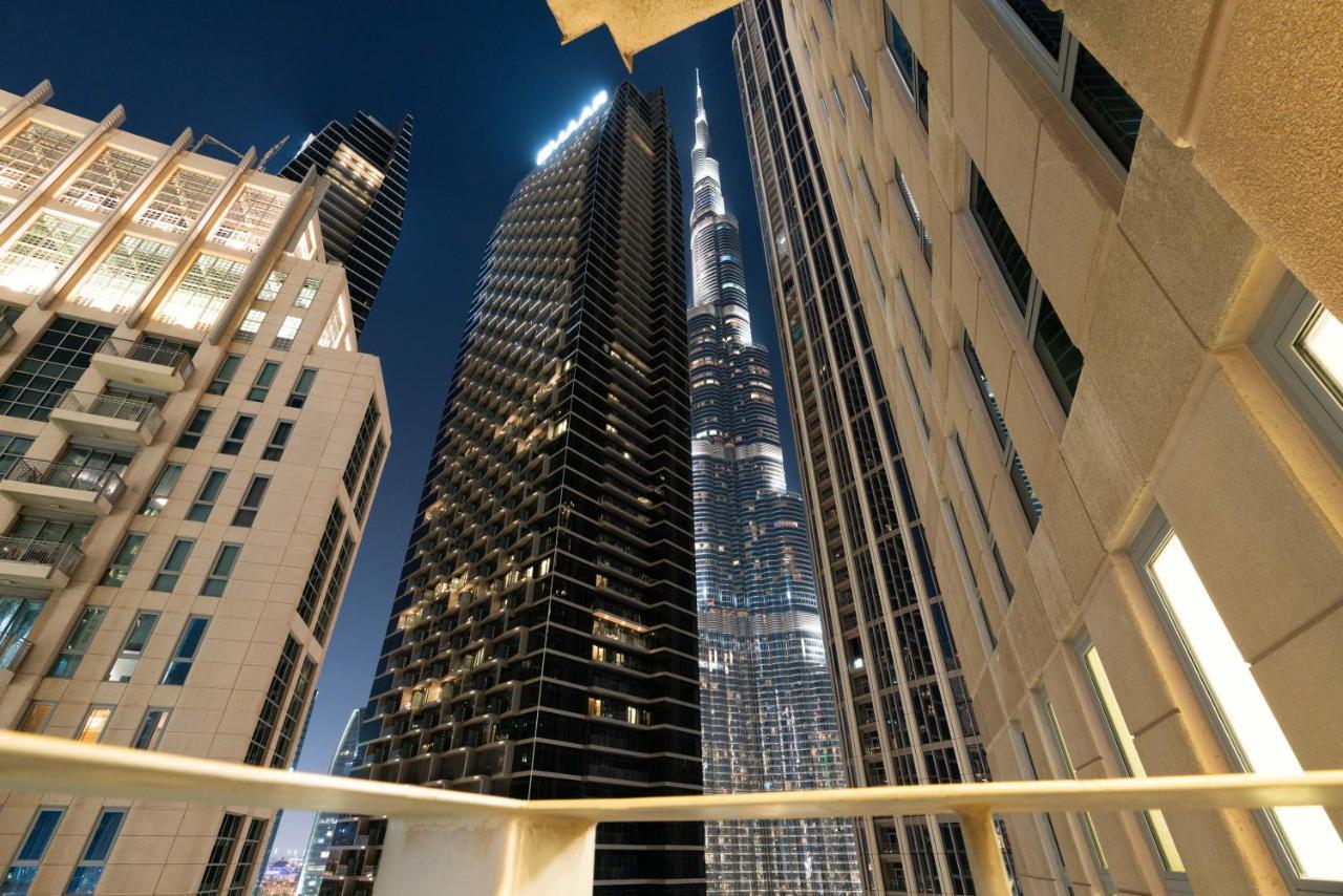 Burj Khalifa Views / 5 Min Walk From Mall / Opera / Upgraded / Designer Choice / 8 People / The Location Апартаменты Дубай